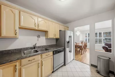 6157 N Sheridan Road #14B, Chicago, IL 60660 - Photo 5