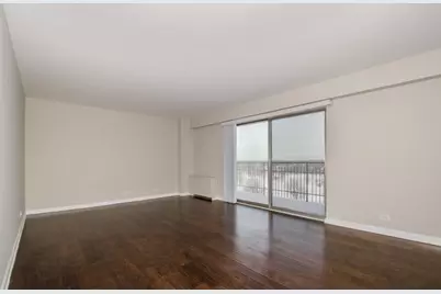 6833 N Kedzie Avenue #914, Chicago, IL 60645 - Photo 5