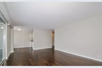 6833 N Kedzie Avenue #914, Chicago, IL 60645 - Photo 7