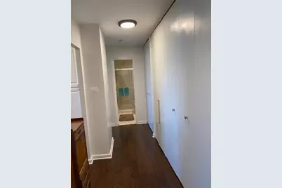 6833 N Kedzie Avenue #914, Chicago, IL 60645 - Photo 15