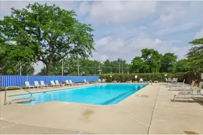 6833 N Kedzie Avenue #914, Chicago, IL 60645 - Photo 19