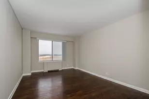 6833 N Kedzie Ave, Chicago, IL 60645 - Photo 13