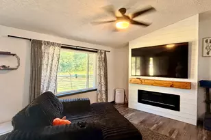 1001 Medlin Rd, Centralia, IL 62801 - Photo 7