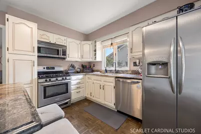 393 Orion Road, Batavia, IL 60510 - Photo 9
