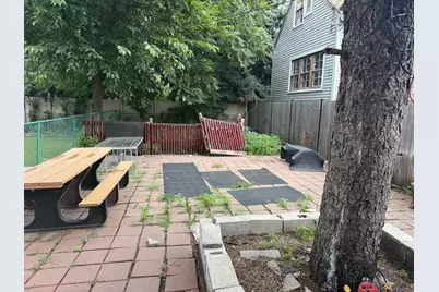 832 W 33rd Street, Chicago, IL 60608 - Photo 11