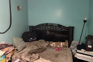 832 W 33rd St, Chicago, IL 60608 - Photo 5