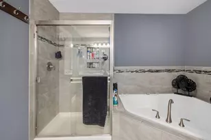 1039 Hickory Dr, Western Springs, IL 60558 - Photo 21