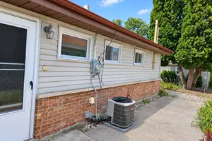 660 163rd St, Calumet City, IL 60409 - Photo 33
