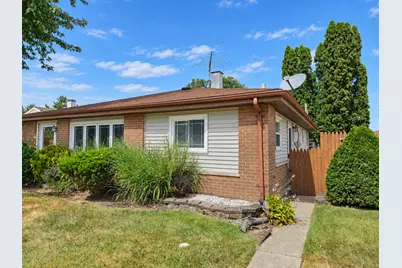 660 163rd Street, Calumet City, IL 60409 - Photo 3