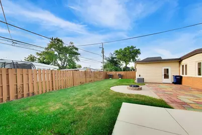 5180 N Monterey Avenue, Norridge, IL 60706 - Photo 21