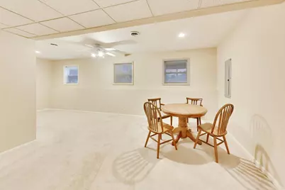 597 Turnbury Court W, Dekalb, IL 60115 - Photo 25