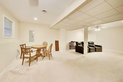597 Turnbury Court W, Dekalb, IL 60115 - Photo 29