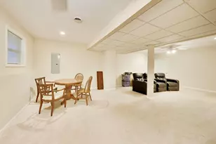 597 Turnbury Ct W, Dekalb, IL 60115 - Photo 29