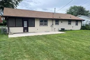 355 Irene Ave, Rochelle, IL 61068 - Photo 11