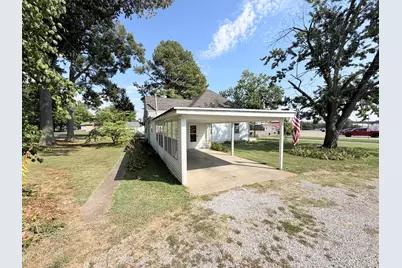 1300 Grant Street, Eldorado, IL 62930 - Photo 7