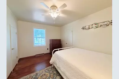 1300 Grant Street, Eldorado, IL 62930 - Photo 19