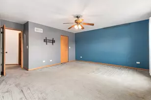 1628 Hawthorne Ridge Dr, Plainfield, IL 60586 - Photo 11