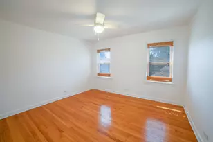 10518 S Artesian Ave, Chicago, IL 60655 - Photo 9