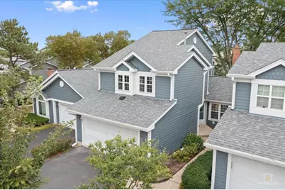 27 Sarahs Grove Lane, Schaumburg, IL 60193 - Photo 1