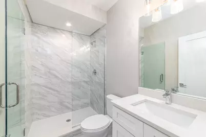 349 E 43rd Street, Chicago, IL 60653 - Photo 17