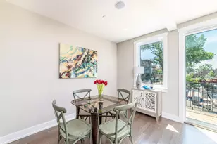 349 E 43rd St, Chicago, IL 60653 - Photo 9