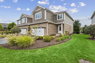 12424 Lacey Dr, Lemont, IL 60439 - Photo 1