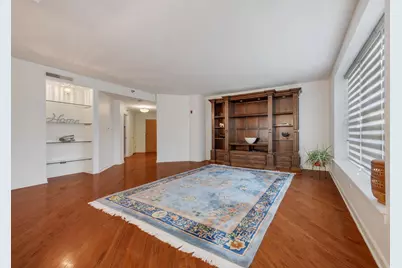 9350 Skokie Boulevard #411, Skokie, IL 60077 - Photo 7