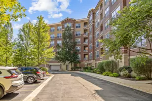9350 Skokie Blvd, Skokie, IL 60077 - Photo 1
