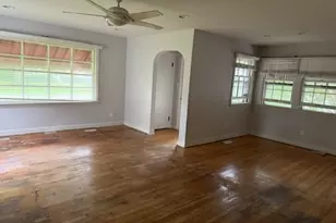 3904 Grove Ave, McHenry, IL 60050 - Photo 9