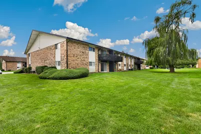 5 Kingery Quarter #5-104, Willowbrook, IL 60527 - Photo 13