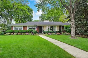 443 Blackstone Ave, La Grange, IL 60525 - Photo 1