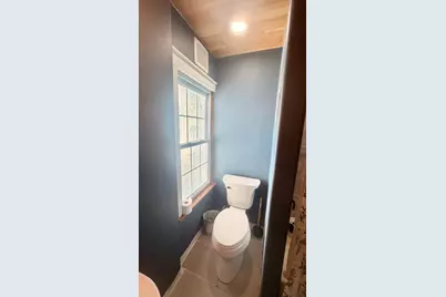 924 W Main Street, Salem, IL 62881 - Photo 25