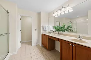 415 Shadow Creek Dr, Vernon Hills, IL 60061 - Photo 9