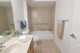 6759 W Forest Preserve Ave, Chicago, IL 60634 - Photo 7