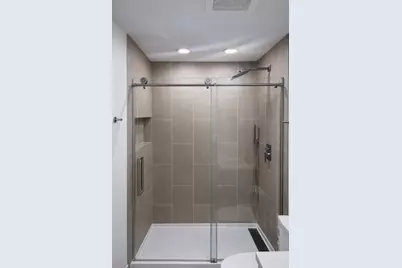 332 Sheridan Drive #1C, Willowbrook, IL 60527 - Photo 9