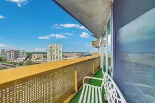 1720 Maple Ave, Evanston, IL 60201 - Photo 31