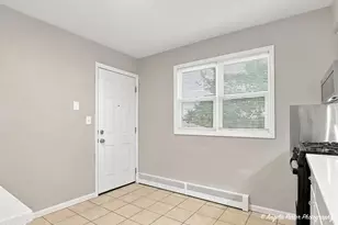 420 S Lake St, Grayslake, IL 60030 - Photo 9