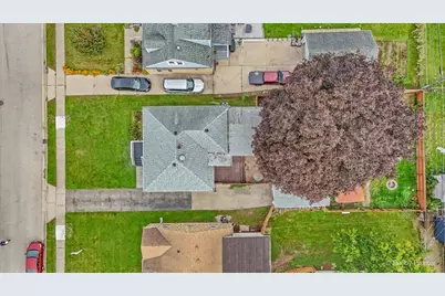 279 S Aldine Street, Elgin, IL 60123 - Photo 35