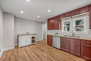 279 S Aldine St, Elgin, IL 60123 - Photo 17