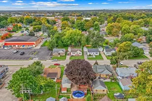 279 S Aldine St, Elgin, IL 60123 - Photo 39