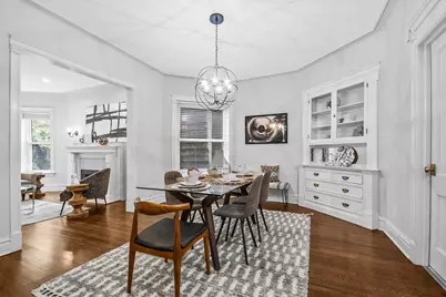 847 W Roscoe Street #1, Chicago, IL 60657 - Photo 5