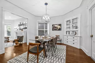 847 W Roscoe St, Chicago, IL 60657 - Photo 5