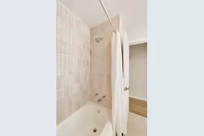 5142 Jarlath Avenue, Skokie, IL 60077 - Photo 23