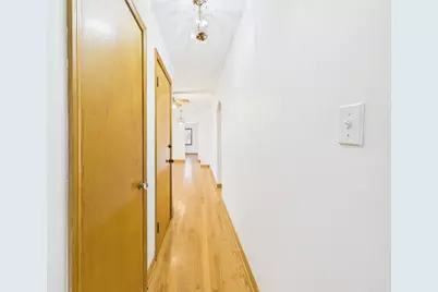 6345 W Peterson Avenue, Chicago, IL 60646 - Photo 9
