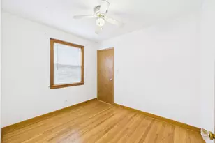 6345 W Peterson Ave, Chicago, IL 60646 - Photo 35