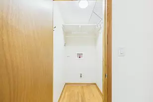 6345 W Peterson Ave, Chicago, IL 60646 - Photo 37