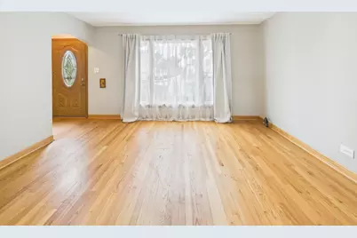 6345 W Peterson Avenue, Chicago, IL 60646 - Photo 5
