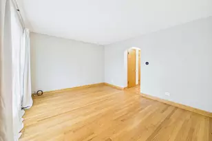 6345 W Peterson Ave, Chicago, IL 60646 - Photo 3