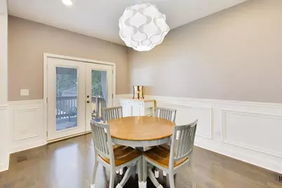 2819 Cuyler Avenue, Berwyn, IL 60402 - Photo 19