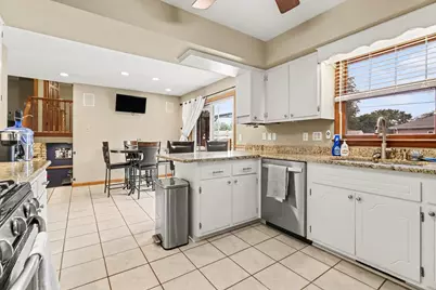 155 Kay Street, Manhattan, IL 60442 - Photo 5